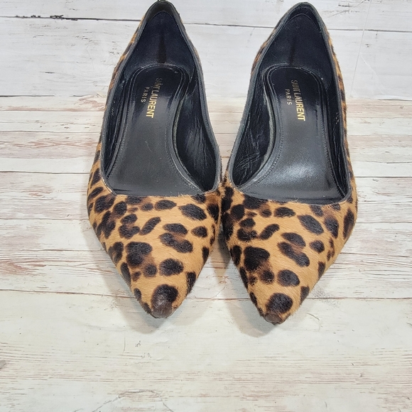 SAINT LAURENT Leopard Print Pony Hair Charlotte Kitten Heels - Picture 16 of 16